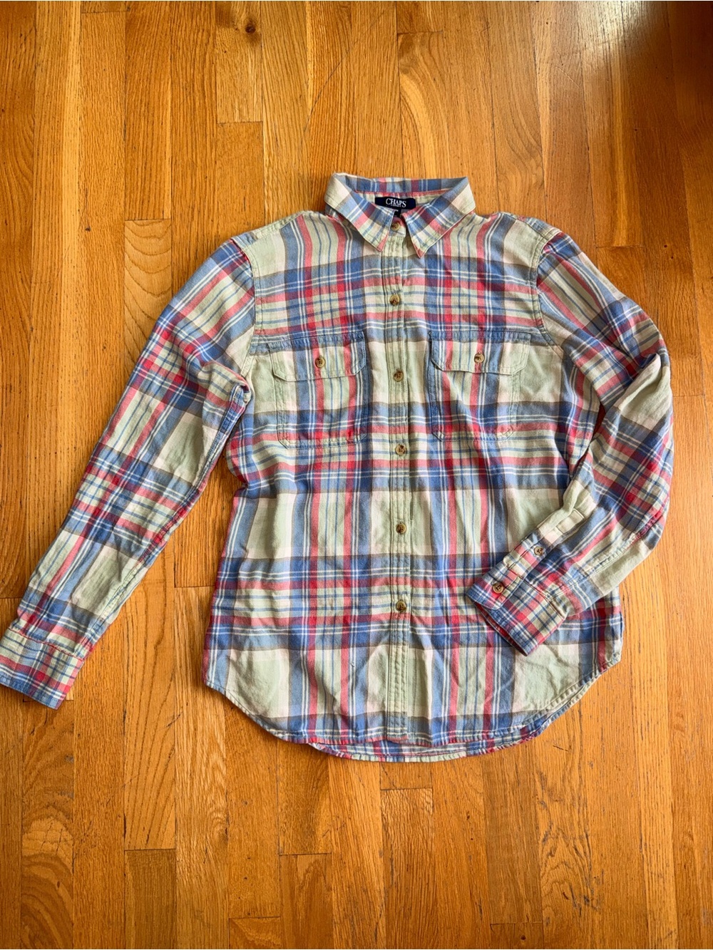 Chaps Denim Women’s M Regular Fit Cotton Blue/Red Plaid Long Sleeve Button-Up